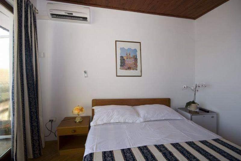 Salyna "Rooms Bela" Icici Luaran gambar